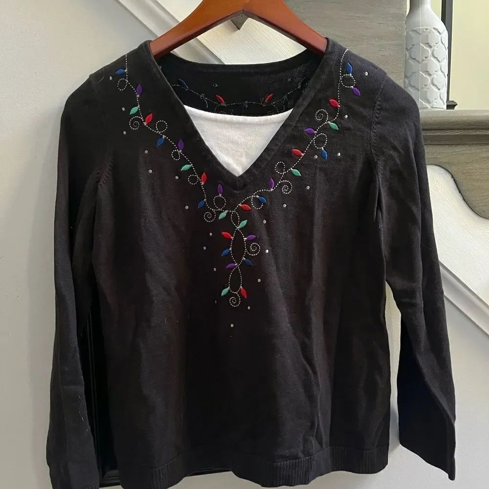 Christopher & Banks Black Christmas Lights V-Neck Bib Sweater sz M